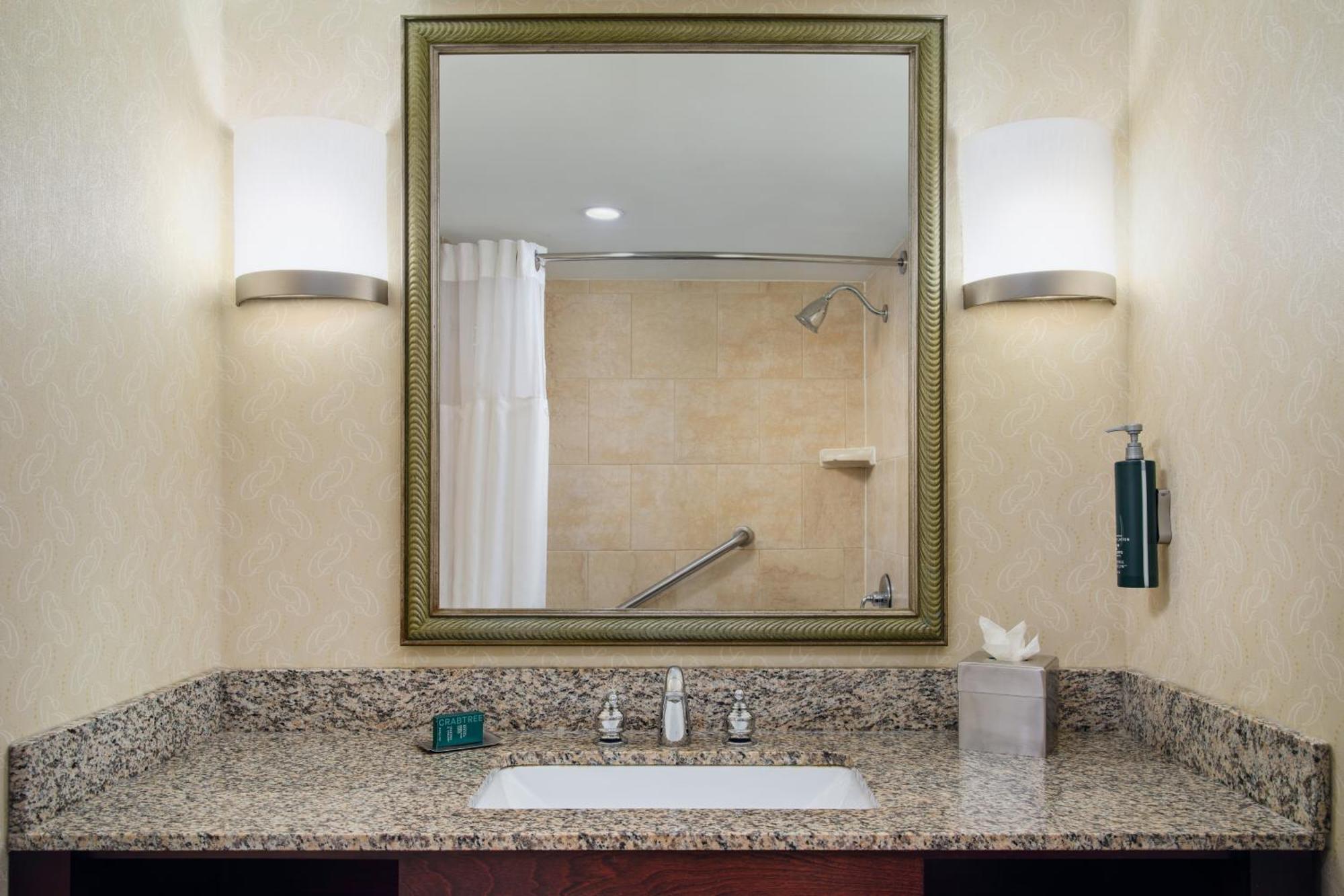 Doubletree By Hilton Rocky Mount Hotel Exterior foto